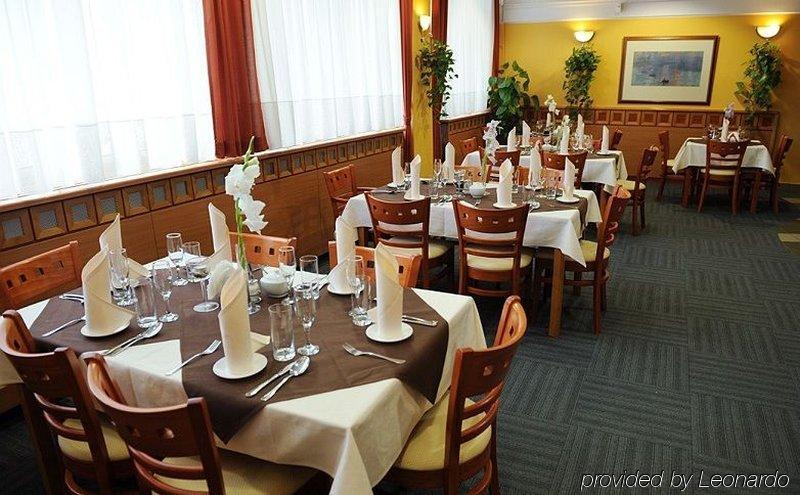 Hotel Dal Гданск Ресторант снимка