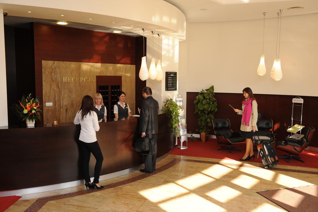 Hotel Dal Гданск Екстериор снимка